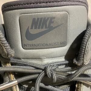 Nike Internationalist Mid Men’s Size 12.5 – Classic Vibes 🏃‍♂️🔥